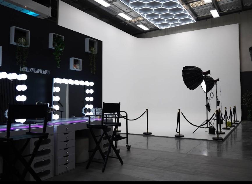 Premium photography studio interior at H1 Studio